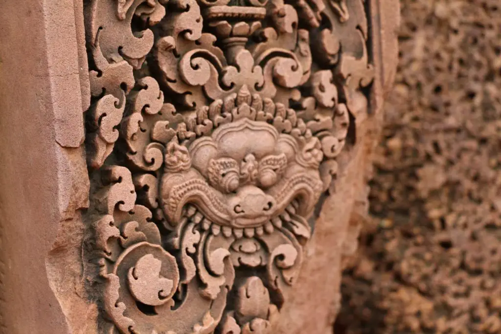 Banteay Srei Carvings, Siem Reap, Top 5 Amazing Things to do in Siem Reap