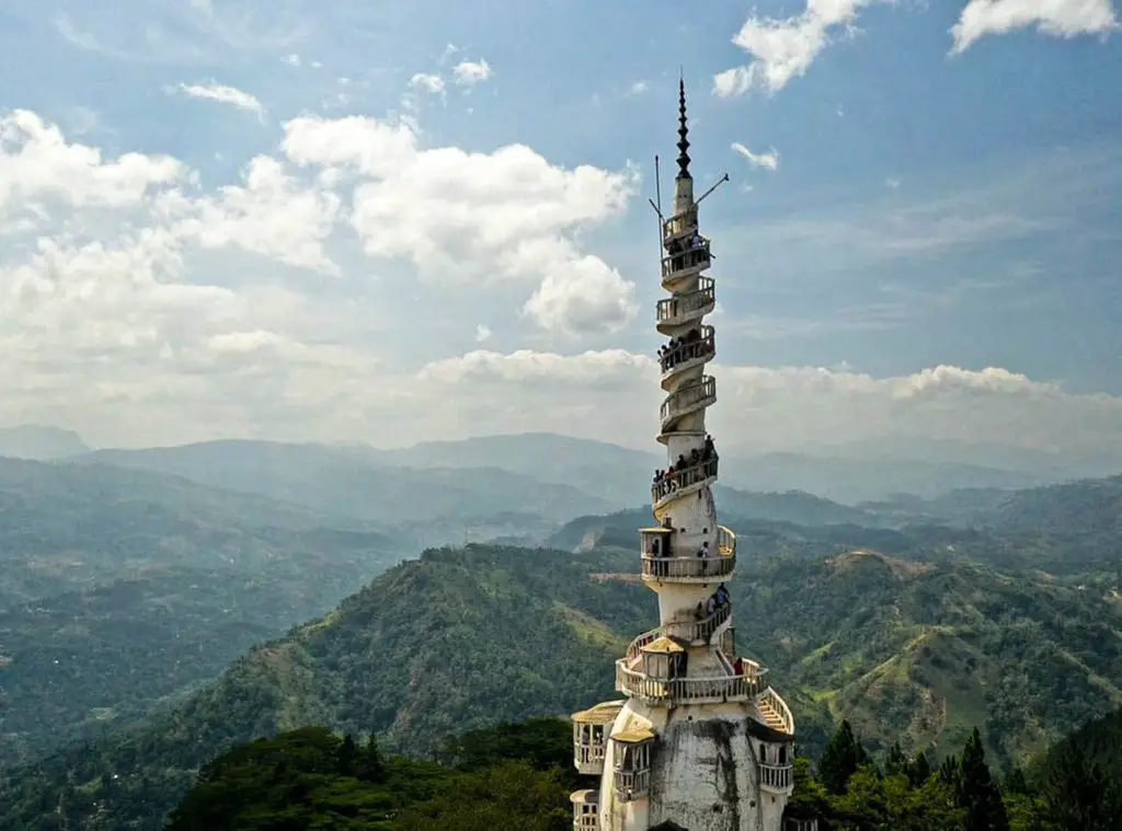 unexplored places in Sri Lanka, Ambuluwawa Tower