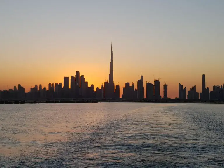 1 day in Dubai, Dubai skyline at sunset